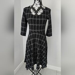 Leota casual dress size M *